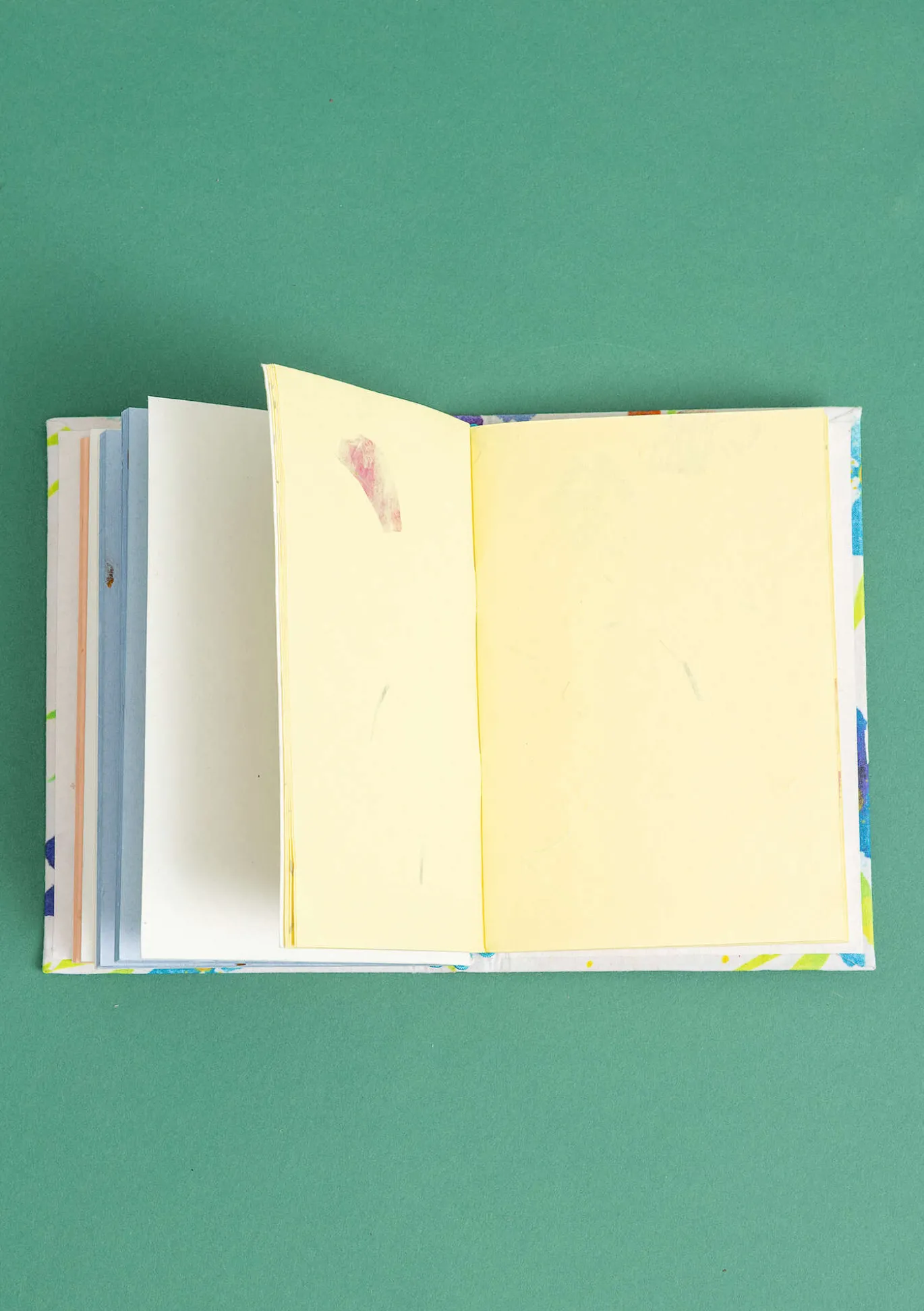 Notizbuch „Brush“ aus Papier mit stoffbezogenem Einband