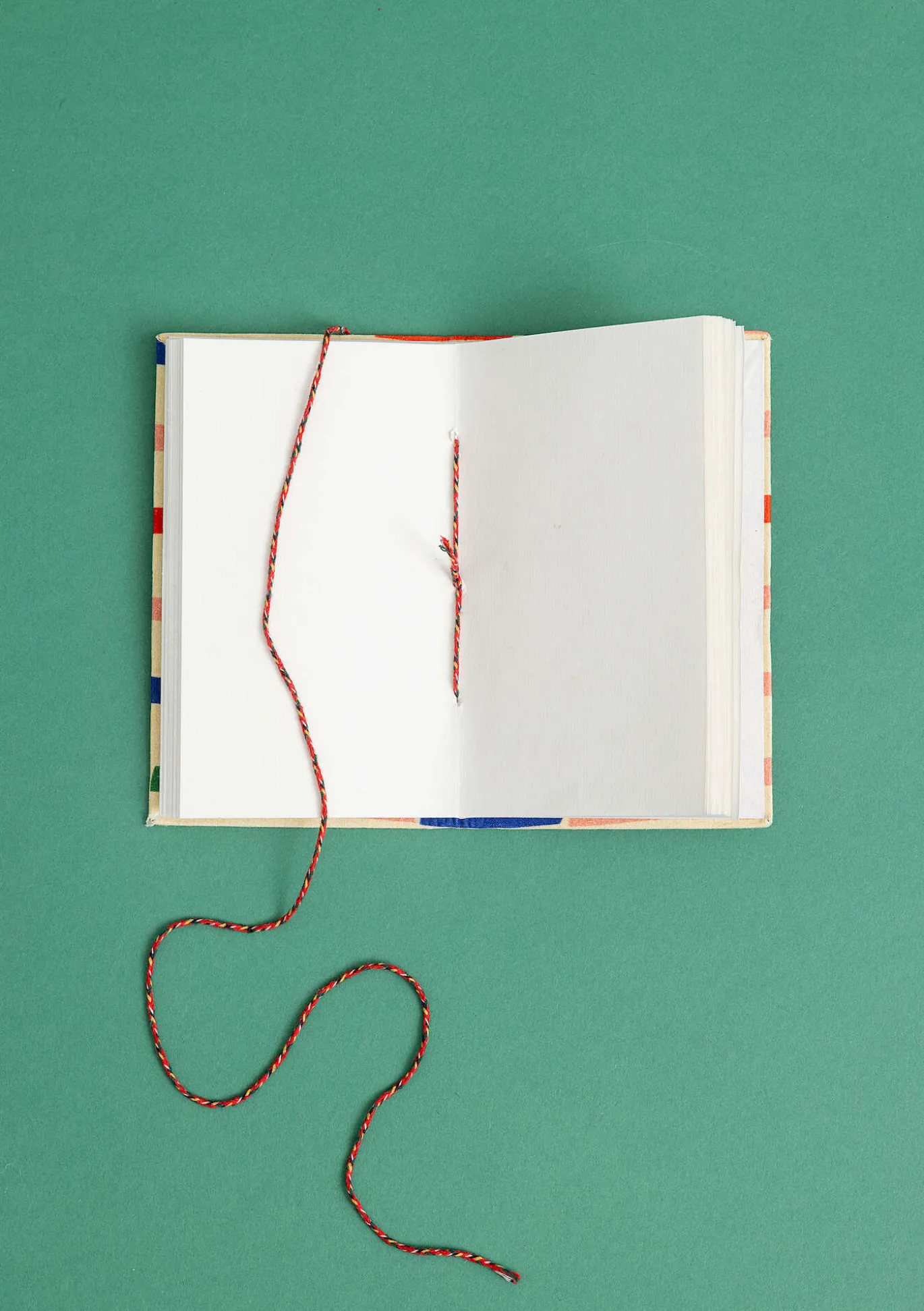 Notizbuch „Divya“ aus Papier mit stoffbezogenem Einband