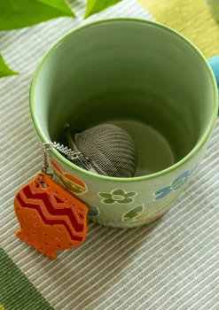 Teesieb „Flower pots“ aus Keramik/Metall