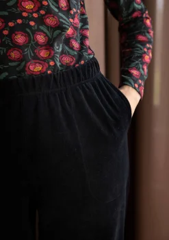 Velourshose „Nora“ aus Bio-Baumwolle/Recycling-Polyester